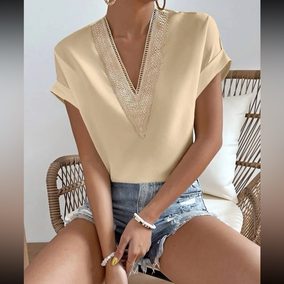 Boho lace detail batwing sleeve blouse - Picture 15 of 16